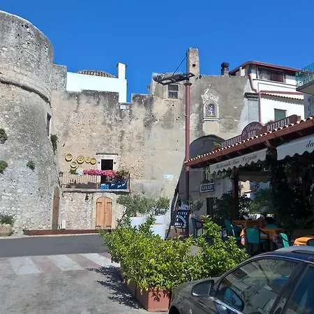 Celestina Hotell Peschici