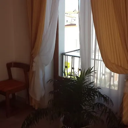 Hotel Celestina *